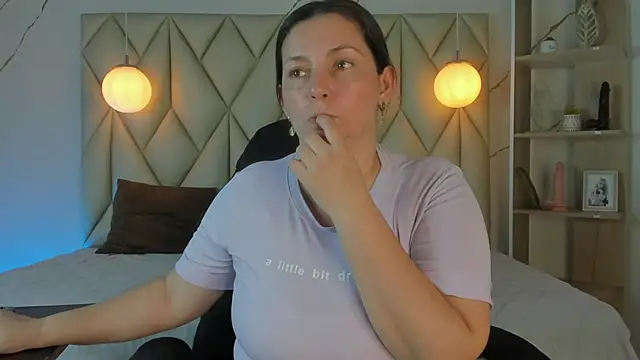 angelswets online show from 12/04/25, 01:42