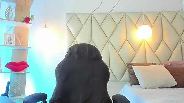 angelswets online show from 05/01/26, 12:54