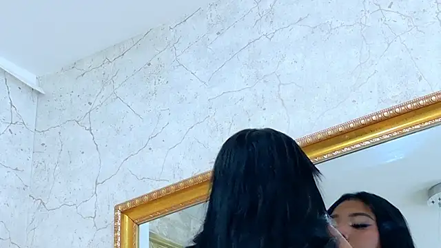 VanessaGlenn online show from 06/13/26, 12:14