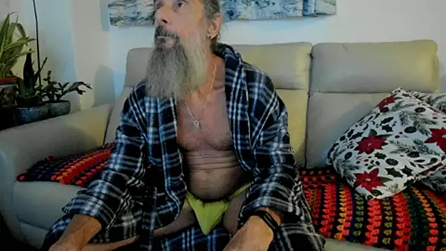 Snapshot of mindphu_k chatting on 11/24/25, 10:31 mindphu k online show from 11/24/25, 10:31