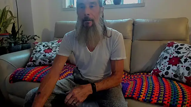 Snapshot of mindphu_k chatting on 11/25/25, 08:42 mindphu k online show from 11/25/25, 08:42