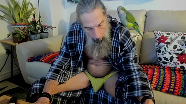 Snapshot of mindphu_k chatting on 12/13/25, 10:04 mindphu k online show from 12/13/25, 10:04