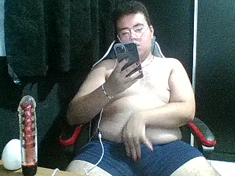 Snapshot of BabyFade chatting on 03/11/25, 02:10 BabyFade online show from 03/11/25, 02:10