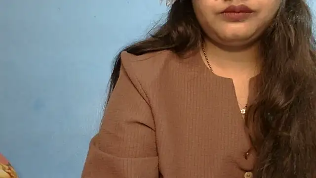 Snapshot of couple_indian_123 chatting on 03/01/26, 09:55 couple indian 123 online show from 03/01/26, 09:55
