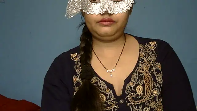 Snapshot of couple_indian_123 chatting on 03/17/26, 06:28 couple indian 123 online show from 03/17/26, 06:28