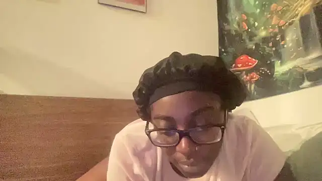 Snapshot of AveryJ99 chatting on 03/21/25, 03:44 AveryJ99 online show from 03/21/25, 03:44