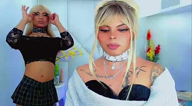 Snapshot of AdanKinng chatting on 03/03/25, 07:10 AdanKinng online show from 03/03/25, 07:10