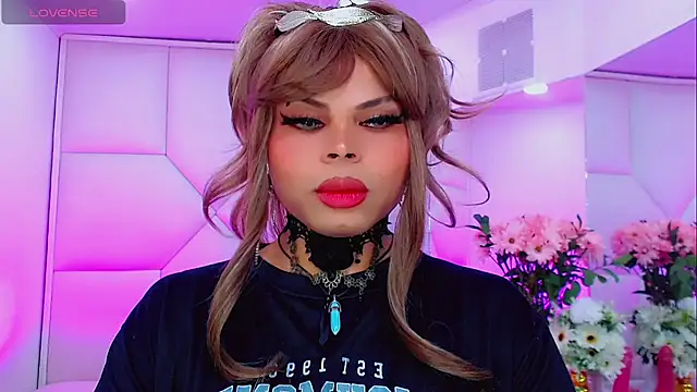 Snapshot of AdanKinng chatting on 09/26/25, 09:24 AdanKinng online show from 09/26/25, 09:24