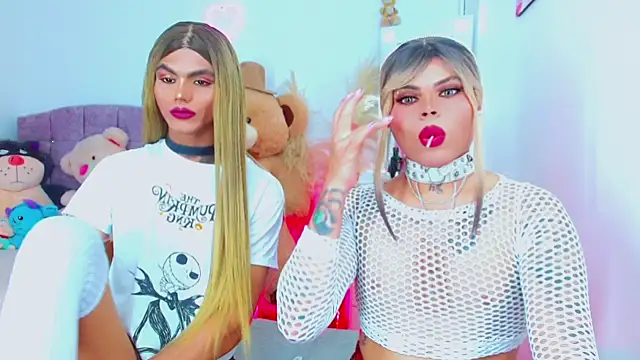 Snapshot of AdanKinng chatting on 04/14/26, 06:52 AdanKinng online show from 04/14/26, 06:52