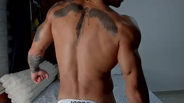 pettergrey1 online show from 11/18/25, 11:15