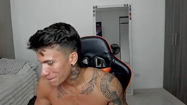 Snapshot of pettergrey1 chatting on 02/11/26, 09:42 pettergrey1 online show from 02/11/26, 09:42