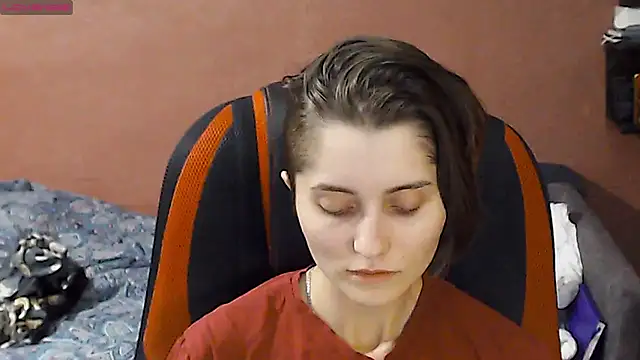 womanstrong78 online show from 02/27/25, 05:04