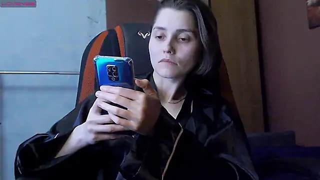 womanstrong78 online show from 03/03/25, 04:24