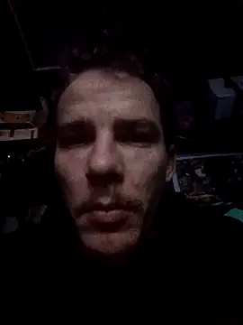 Snapshot of justiacoob chatting on 12/01/25, 01:32 justiacoob online show from 12/01/25, 01:32