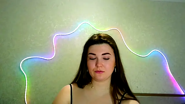 Snapshot of SeductiveTati chatting on 11/17/25, 08:47 SeductiveTati online show from 11/17/25, 08:47