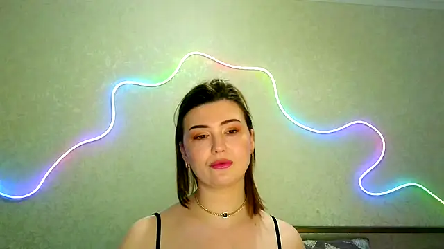 Snapshot of SeductiveTati chatting on 03/22/26, 04:54 SeductiveTati online show from 03/22/26, 04:54