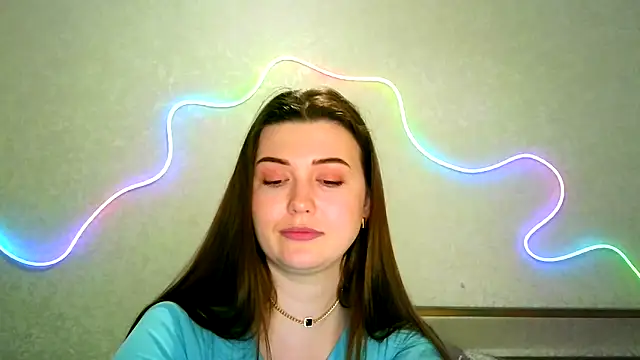 Snapshot of SeductiveTati chatting on 03/27/26, 01:22 SeductiveTati online show from 03/27/26, 01:22