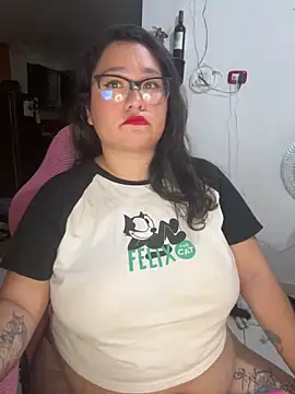 CinnamonCookiez online show from 12/26/24, 03:06