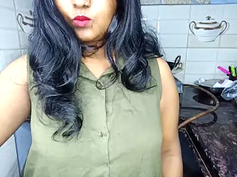 Snapshot of Muktha chatting on 03/22/26, 11:35 Muktha online show from 03/22/26, 11:35