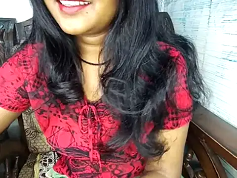 Snapshot of Muktha chatting on 04/17/26, 05:54 Muktha online show from 04/17/26, 05:54