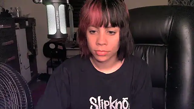Liv Alt online show from 05/02/26, 06:29
