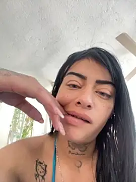 ZairaSofia1 online show from 12/04/25, 03:10