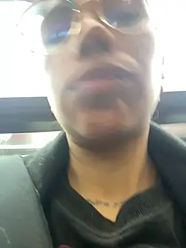 Snapshot of lilith-deveraux chatting on 03/20/25, 12:32 lilith-deveraux online show from 03/20/25, 12:32