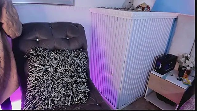 Snapshot of dayanne07 chatting on 01/22/25, 04:23 dayanne07 online show from 01/22/25, 04:23