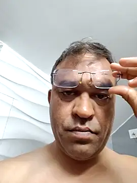 nupa230780 online show from 05/03/26, 04:40