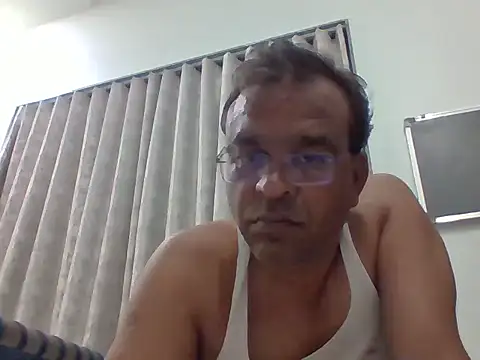 nupa230780 online show from 06/07/26, 04:55