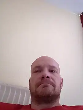 Snapshot of ChV83 chatting on 02/24/25, 03:42 ChV83 online show from 02/24/25, 03:42