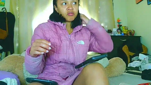Samary thomas online show from 04/29/26, 02:43