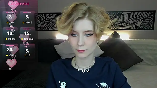 Snapshot of Angel_Jules chatting on 03/07/25, 12:58 Angel Jules online show from 03/07/25, 12:58