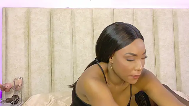 CiiaraRose online show from 02/16/25, 04:10