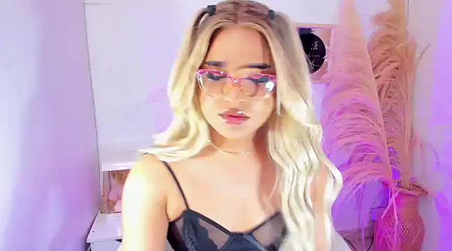 Elody Preysler69 online show from 12/12/24, 05:20