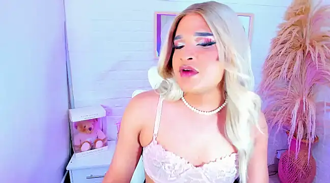 Elody Preysler69 online show from 12/30/24, 09:37