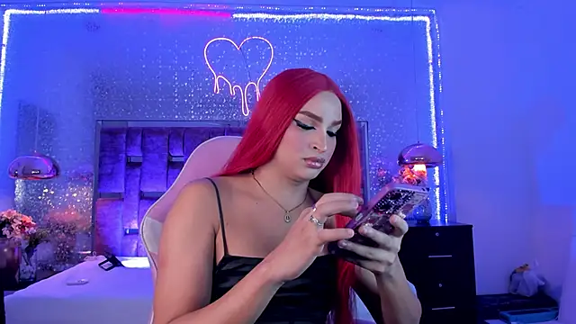 KylieVictoria online show from 12/04/25, 04:33