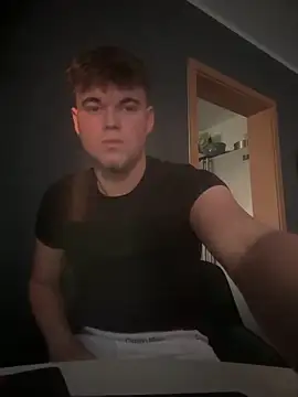 kevin344112 online show from 12/17/25, 02:34