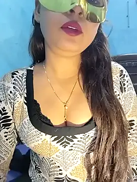 Shanaya Hotty online show from 12/05/24, 12:22