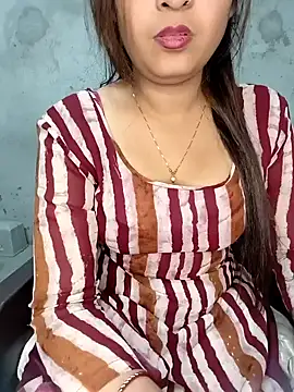 Shanaya Hotty online show from 01/28/25, 11:50