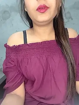 Shanaya Hotty online show from 02/16/25, 08:00