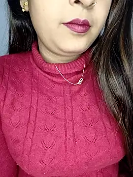 Shanaya Hotty online show from 12/05/25, 07:21