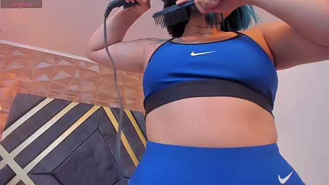 Alahia Dangelo online show from 02/21/25, 11:44