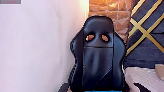 Alahia Dangelo online show from 03/06/25, 11:36