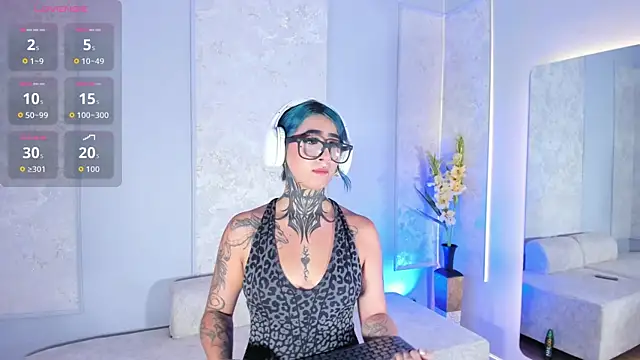 Snapshot of Alahia_Dangelo chatting on 07/22/26, 05:38 Alahia Dangelo online show from 07/22/26, 05:38