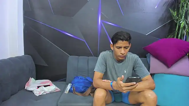 playsgirlhot online show from 09/15/25, 11:16