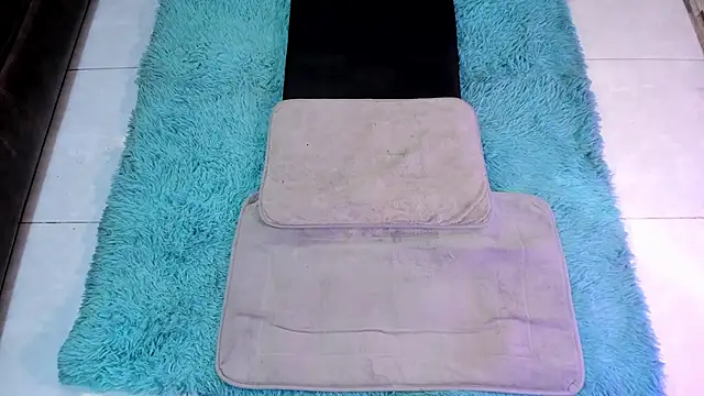 Eilin clio online show from 11/20/25, 08:08