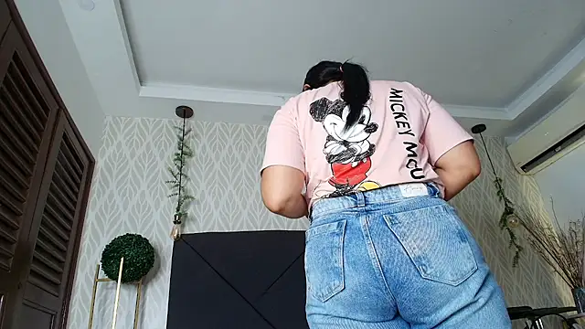 sandy rivas online show from 06/10/26, 12:04
