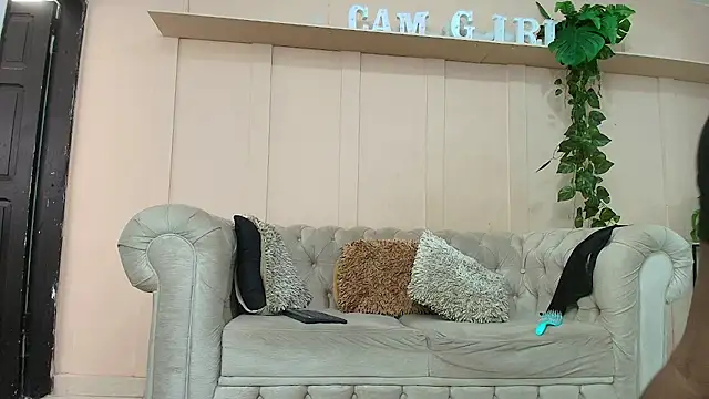 Snapshot of kayna_gomez chatting on 02/05/25, 07:20 kayna gomez online show from 02/05/25, 07:20