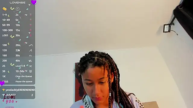 Milkdulce1 online show from 03/02/25, 05:23